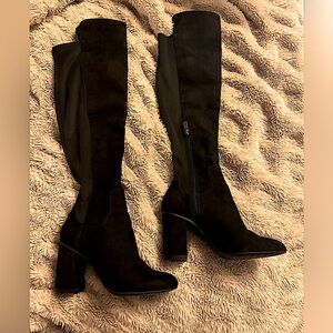 Kenneth Cole Reaction Tammie Over the Knee Boot 5.5 NWOT